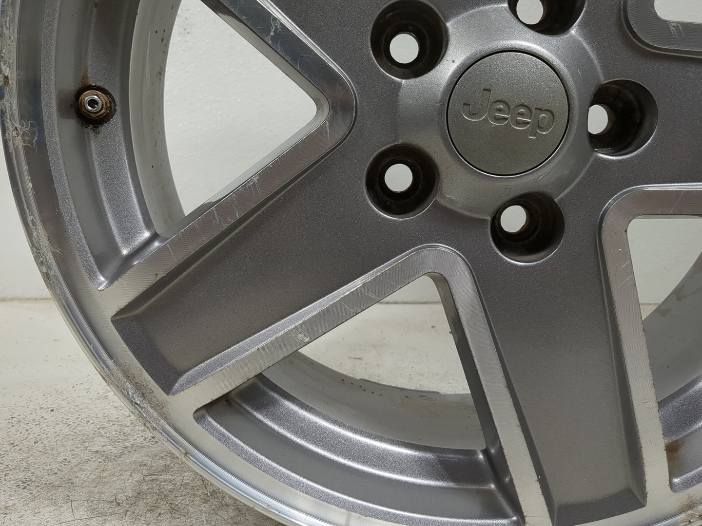 2007-2010 Jeep Patriot Oem Wheel Rim 1401706 - Oemusedautoparts1.com