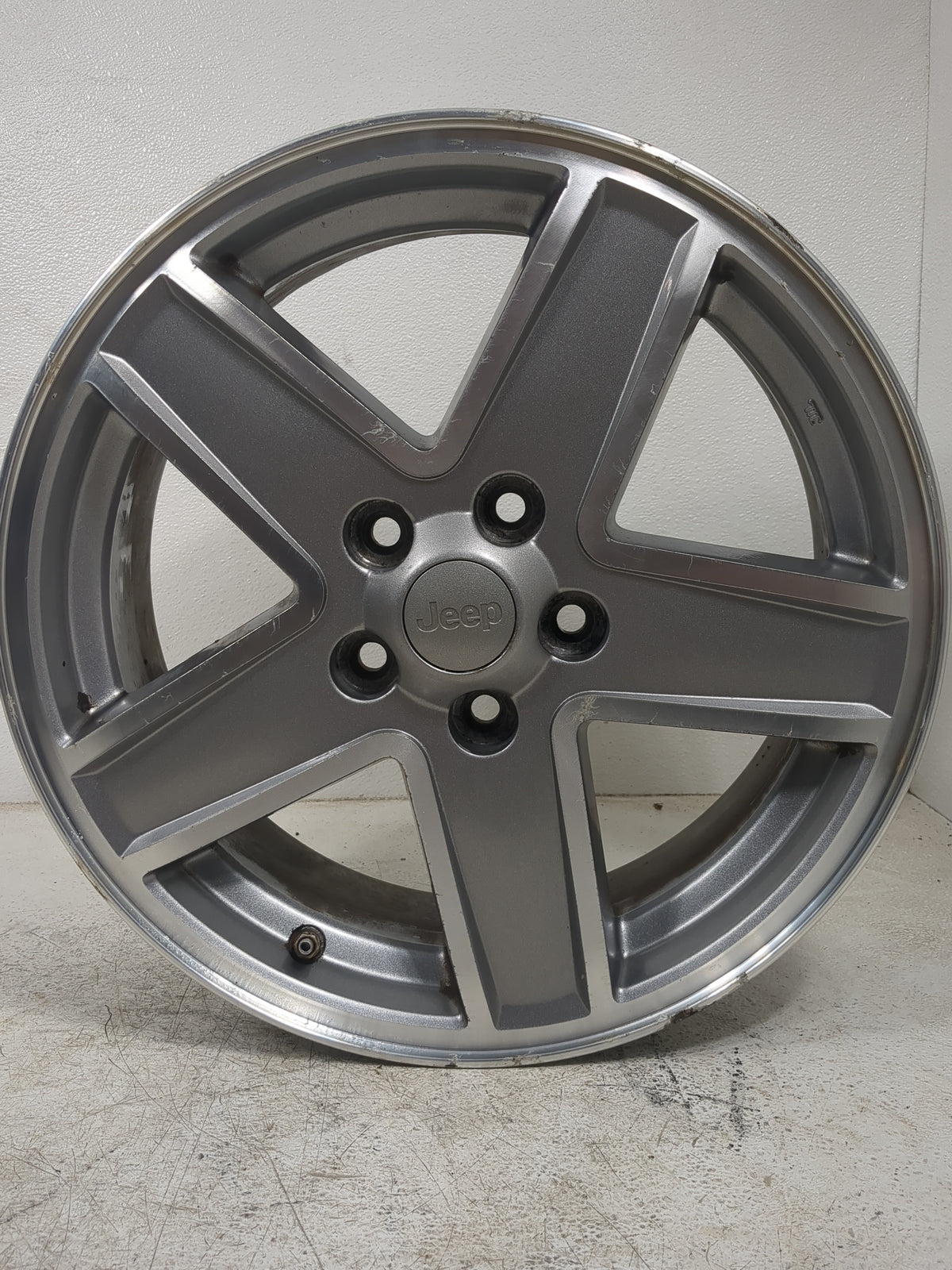 2007-2010 Jeep Patriot Oem Wheel Rim 1401707 - Oemusedautoparts1.com