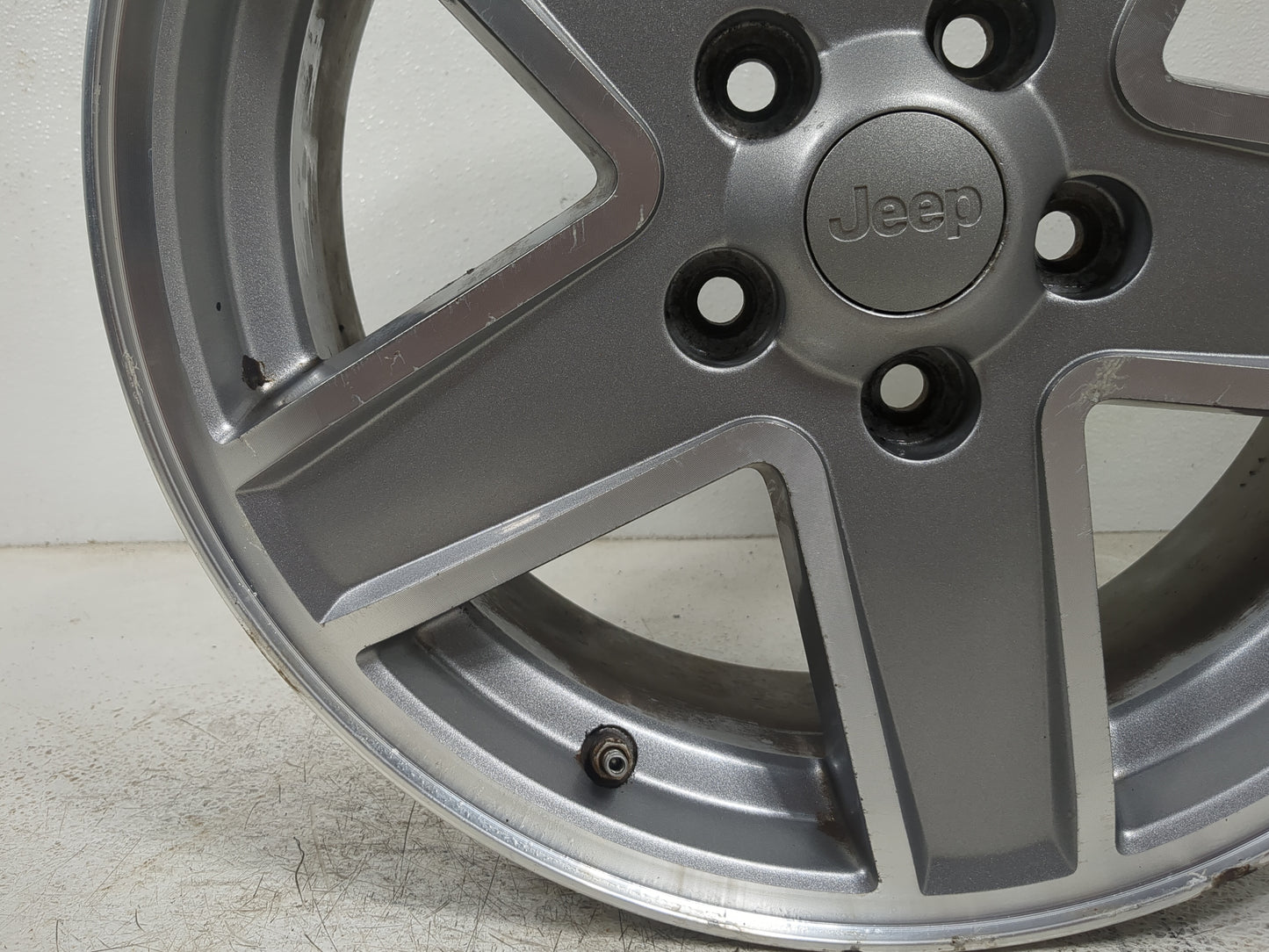 2007-2010 Jeep Patriot Oem Wheel Rim - Oemusedautoparts1.com