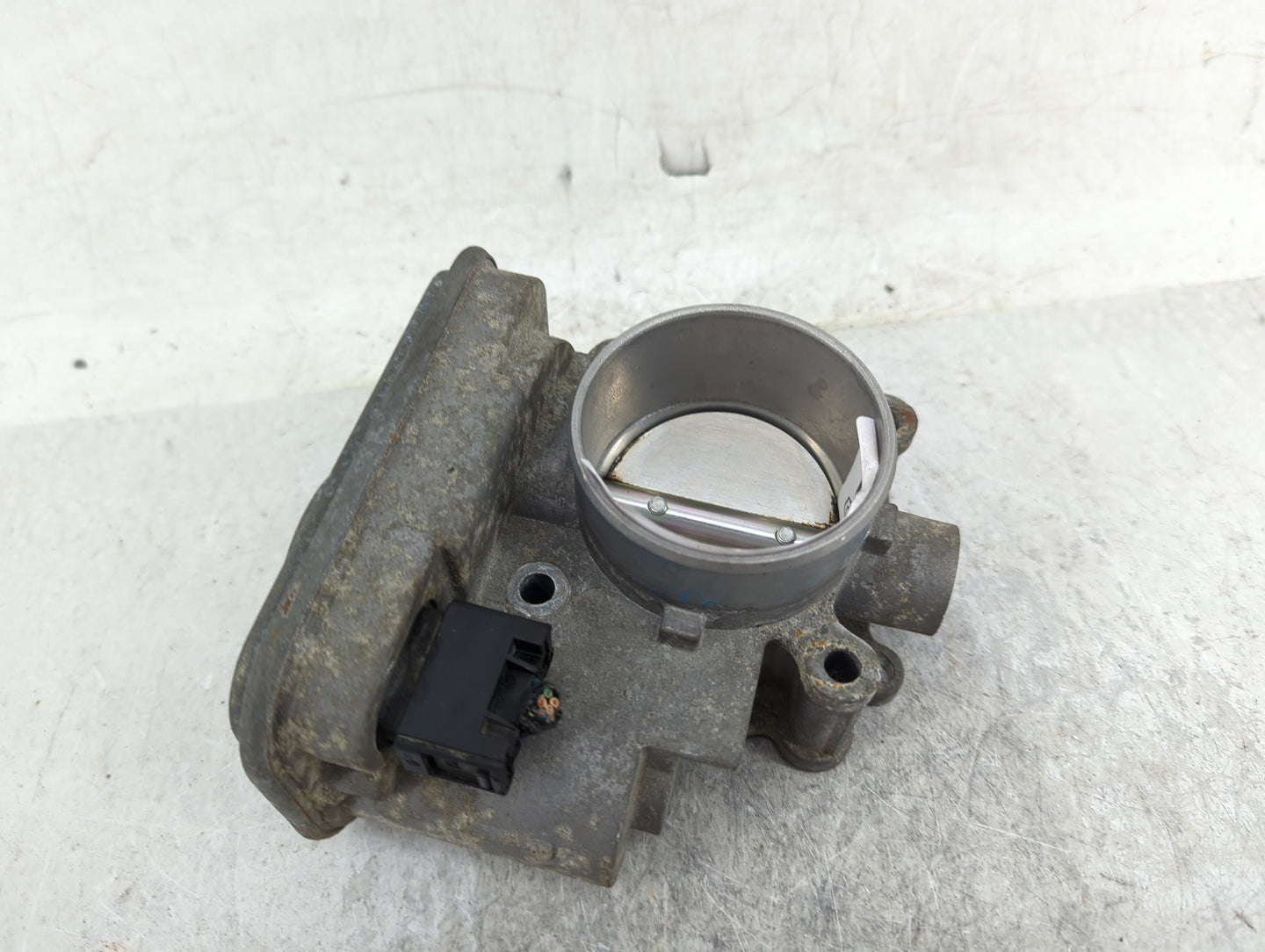 2007-2017 Jeep Patriot Throttle Body Fits Fits 2007 2008 2009 2010 2011 2012 2013 2014 2015 2016 2017 2018 OEM Used Auto Par