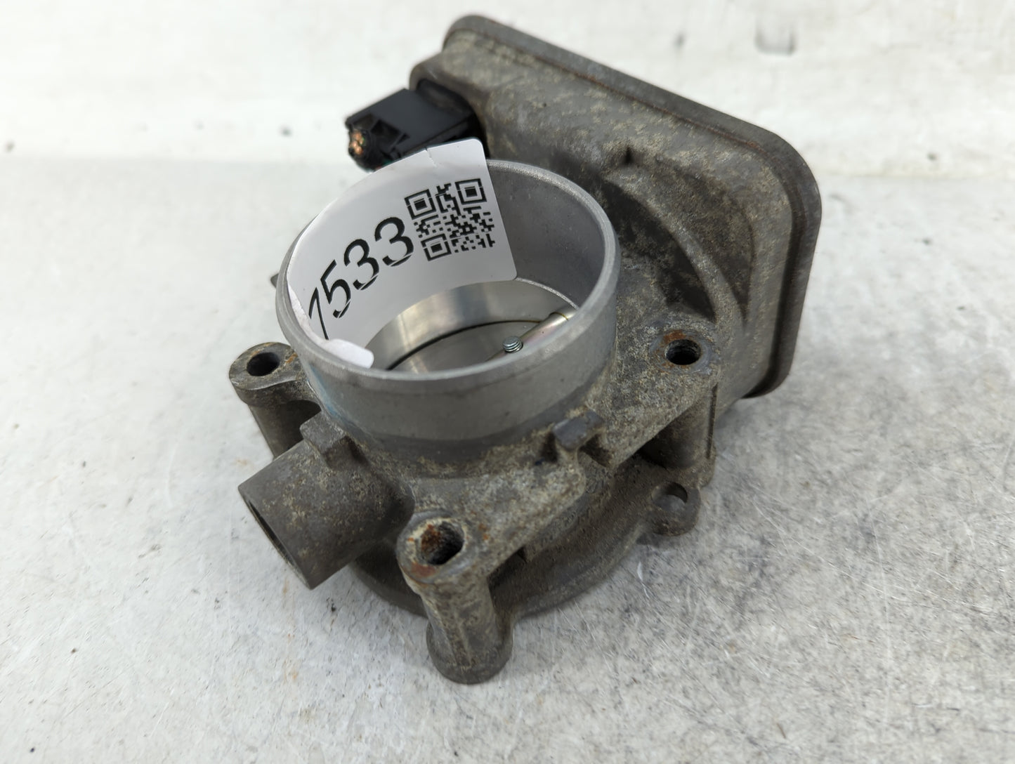 2007-2017 Jeep Patriot Throttle Body Fits Fits 2007 2008 2009 2010 2011 2012 2013 2014 2015 2016 2017 2018 OEM Used Auto Par