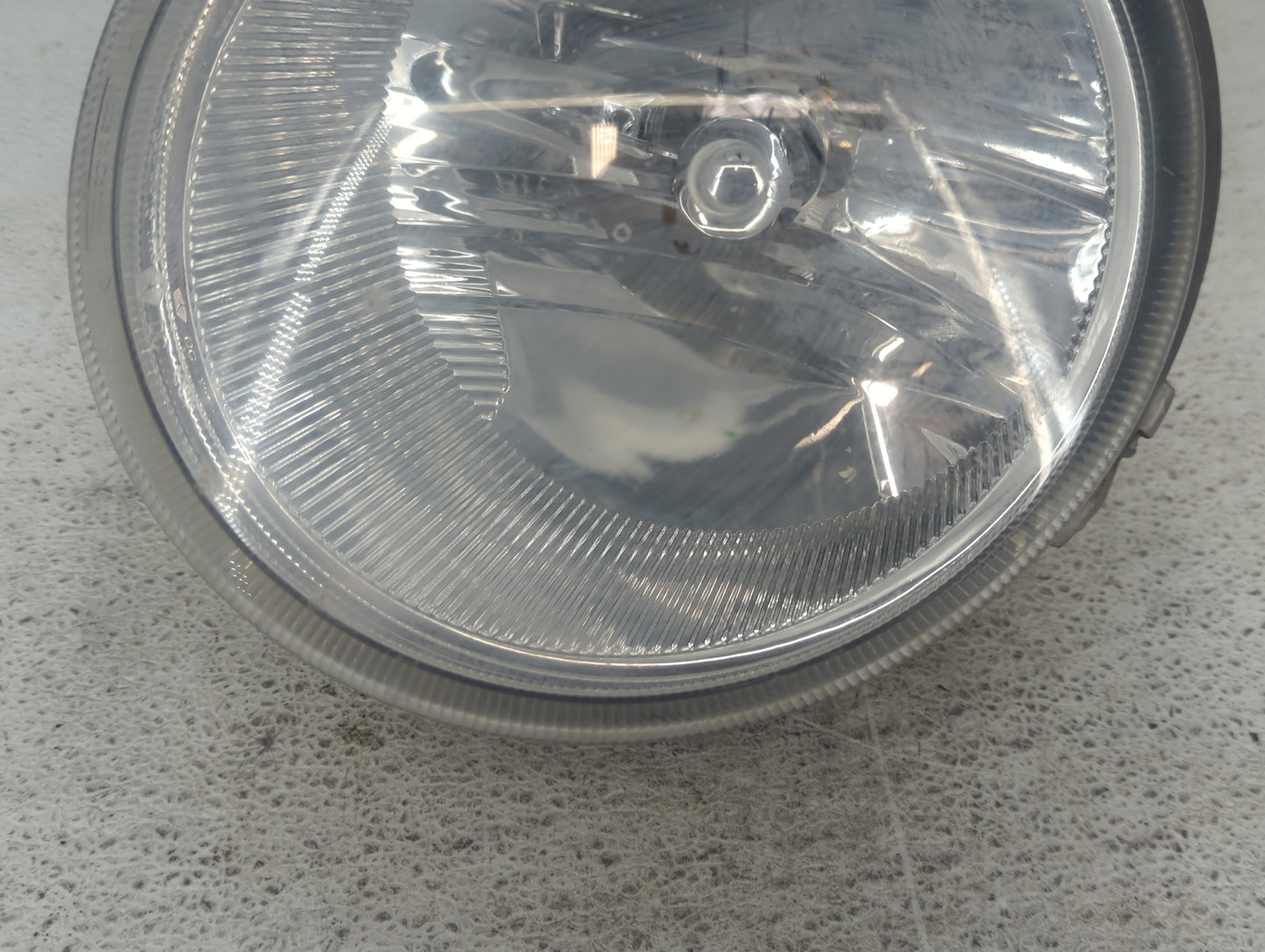2007-2017 Jeep Patriot Passenger Right Oem Head Light Headlight Lamp - Oemusedautoparts1.com