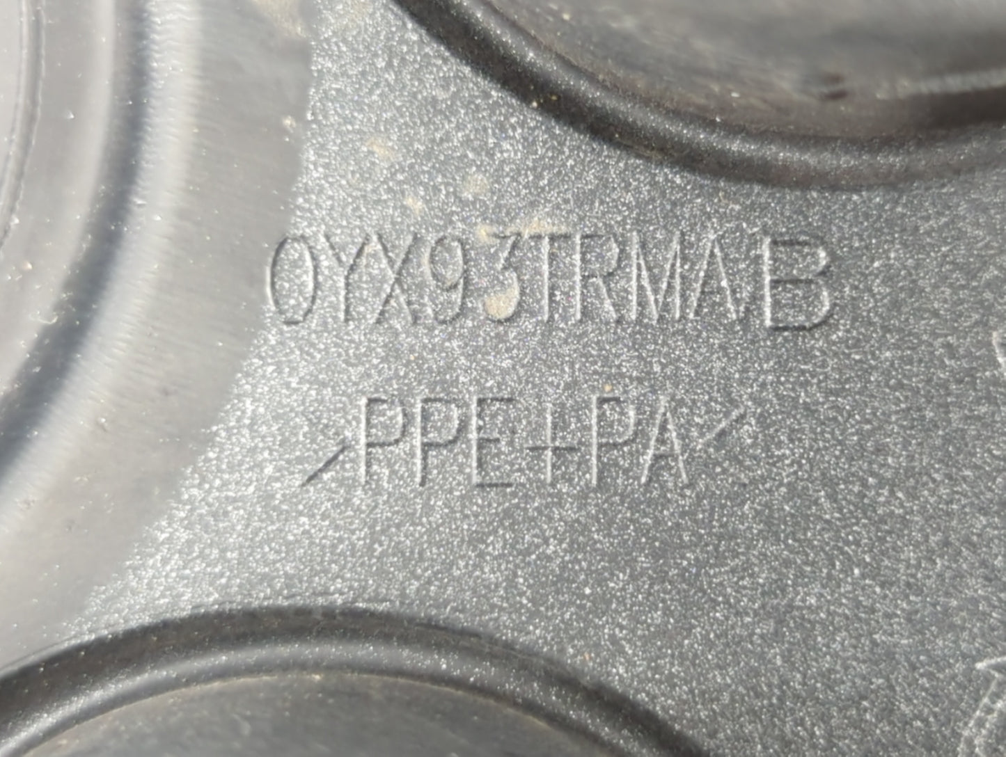2007 Jeep Patriot Rim Wheel Center Cap Silver - Oemusedautoparts1.com