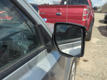 compare product 2007-2012 Jeep Patriot Passenger Side View Mirror - Right Door Mirror OEM Used