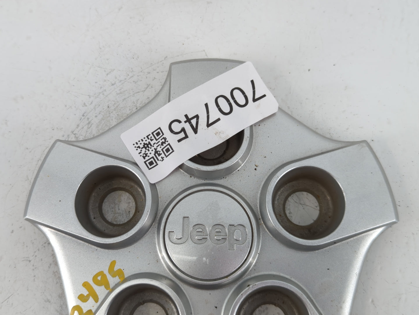 2007 Jeep Patriot Rim Wheel Center Cap 700745 - Oemusedautoparts1.com