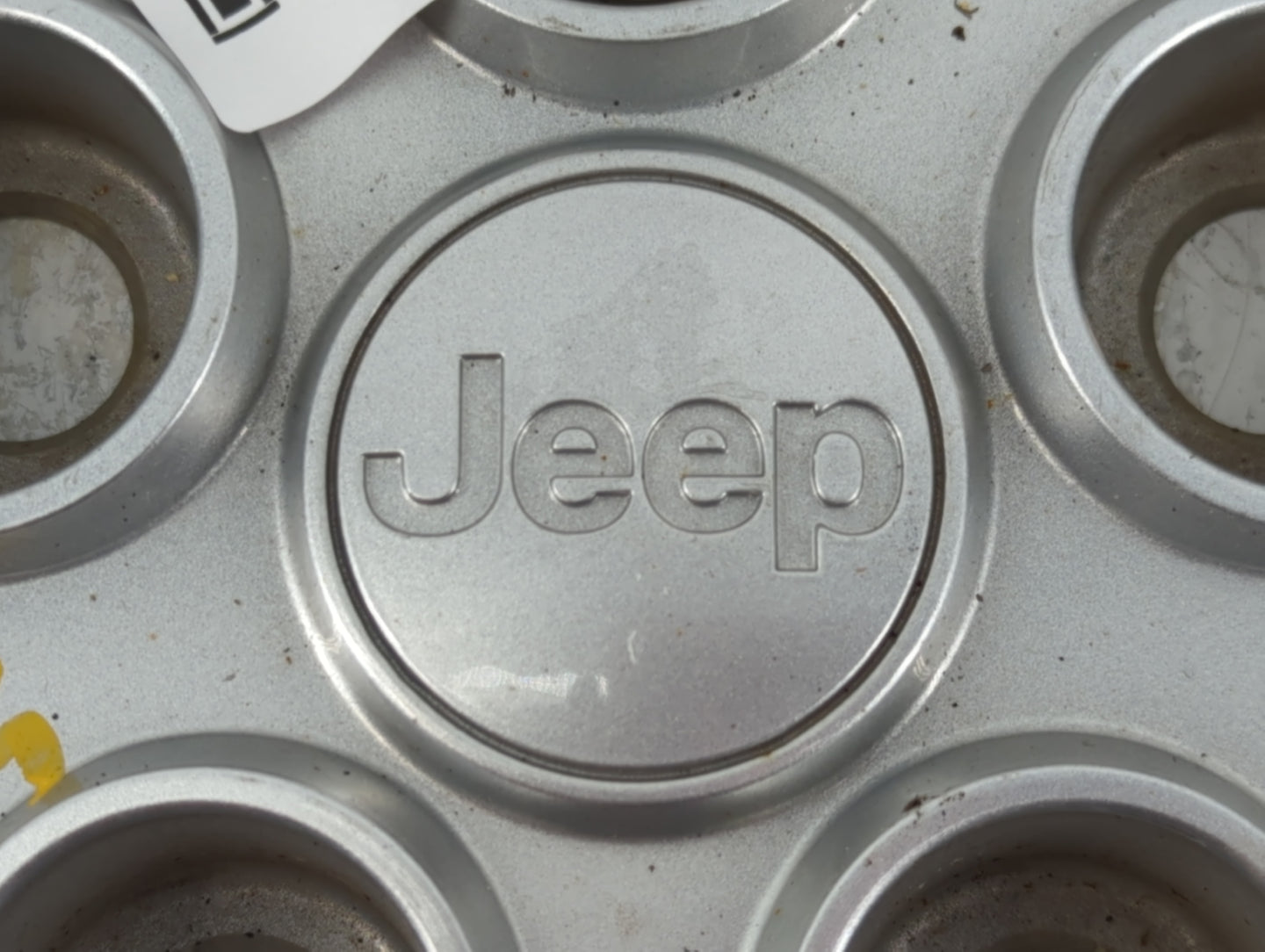 2007 Jeep Patriot Rim Wheel Center Cap - Oemusedautoparts1.com