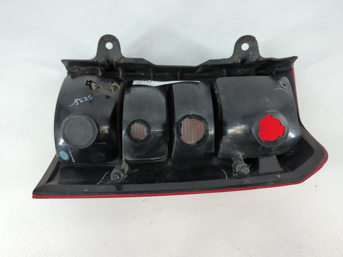 2007 Jeep Patriot Tail Light Assembly Driver Left OEM P/N:224133 Fits OEM Used Auto Parts - Oemusedautoparts1.com