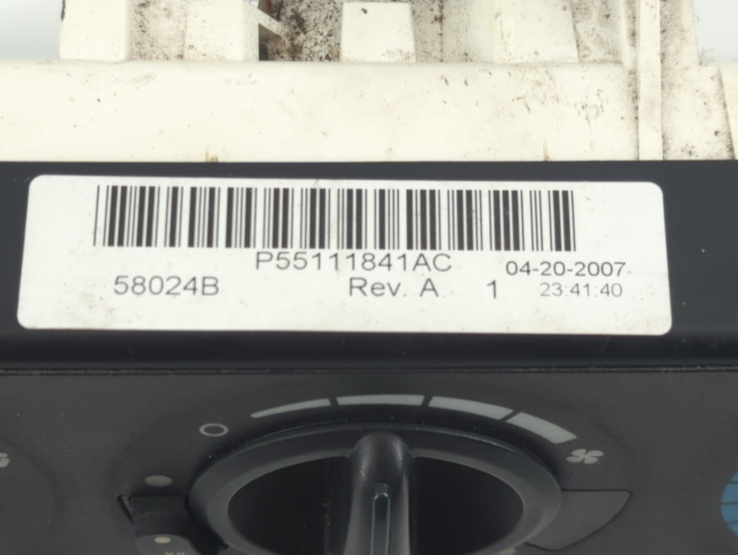 2007-2010 Jeep Wrangler Climate Control Module Temperature AC/Heater Replacement P/N:P55111841AC Fits Fits 2007 2008 2009 20