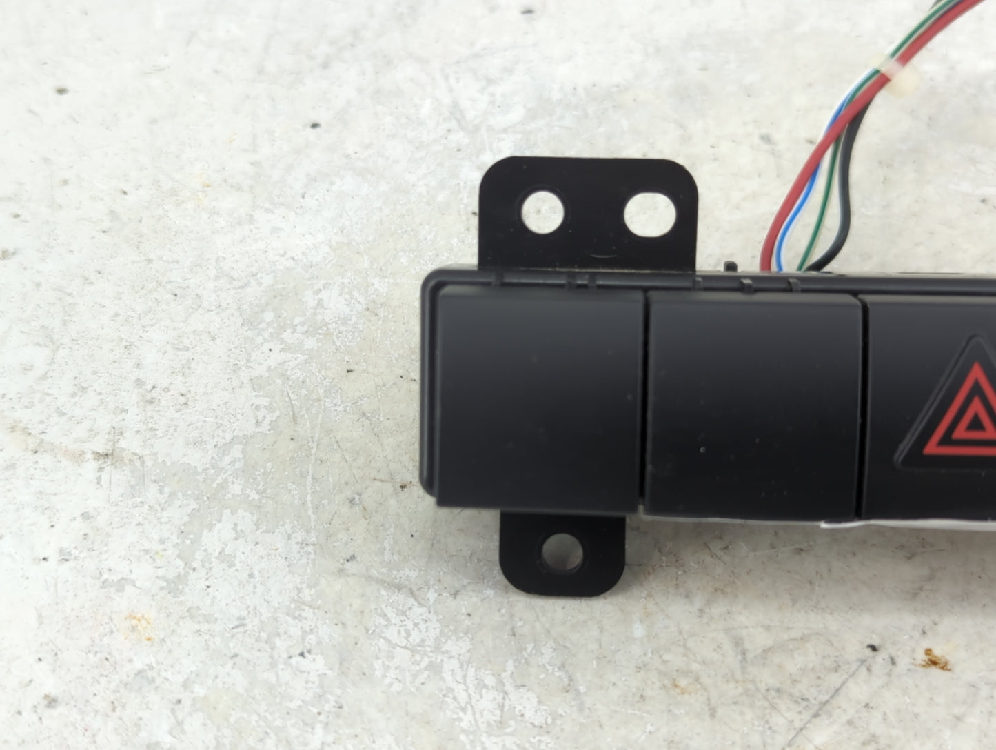 2007 Jeep Wrangler Hazard Switch P04602694ag - Oemusedautoparts1.com
