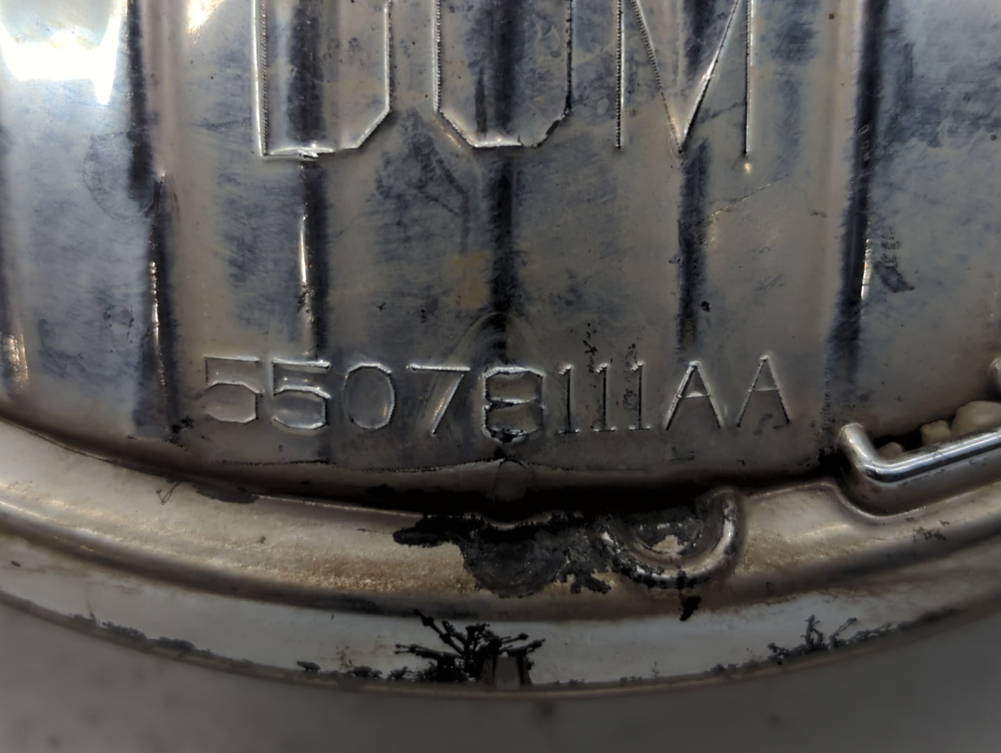 2007-2018 Jeep Wrangler Passenger Right Oem Head Light Headlight Lamp - Oemusedautoparts1.com