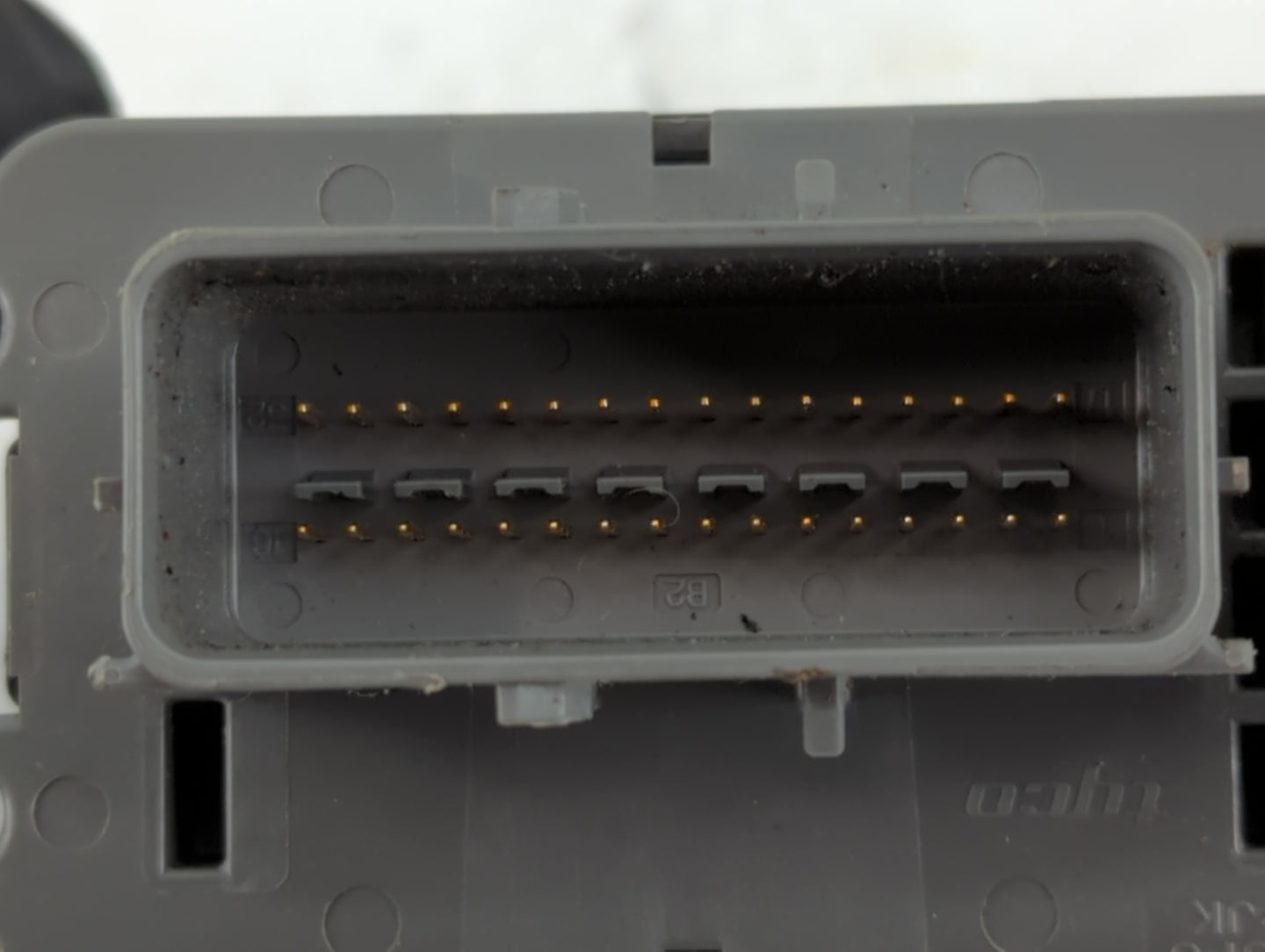 2007-2007 Jeep Wrangler Airbag Control Module P68003221ac - Oemusedautoparts1.com