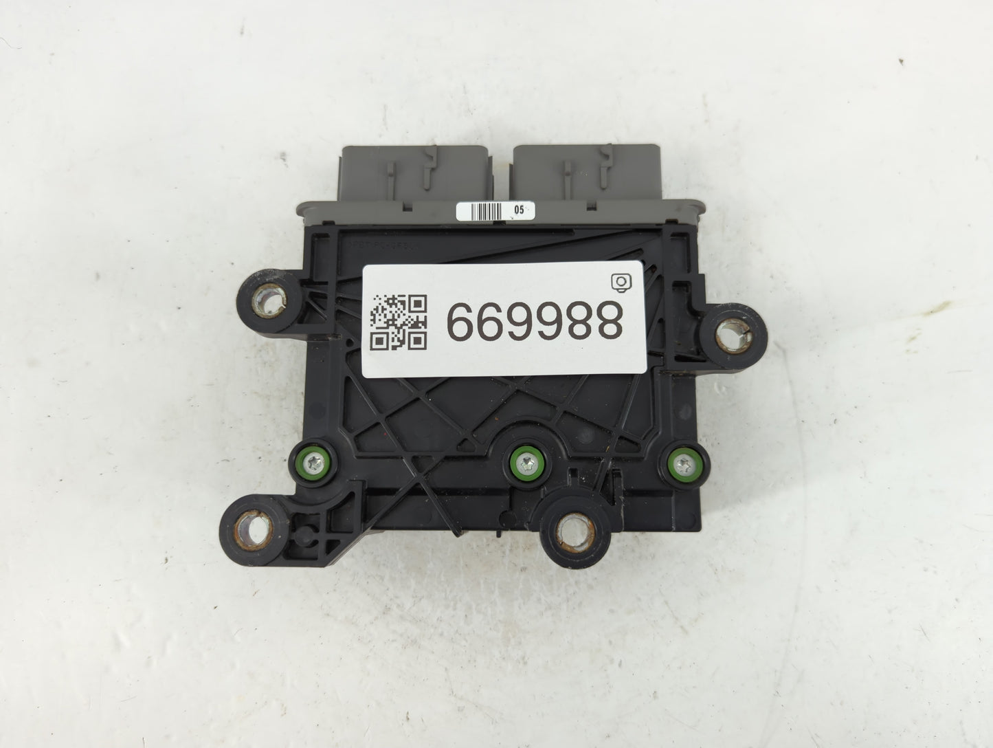 2007-2007 Jeep Wrangler Airbag Control Module P68003221ac - Oemusedautoparts1.com