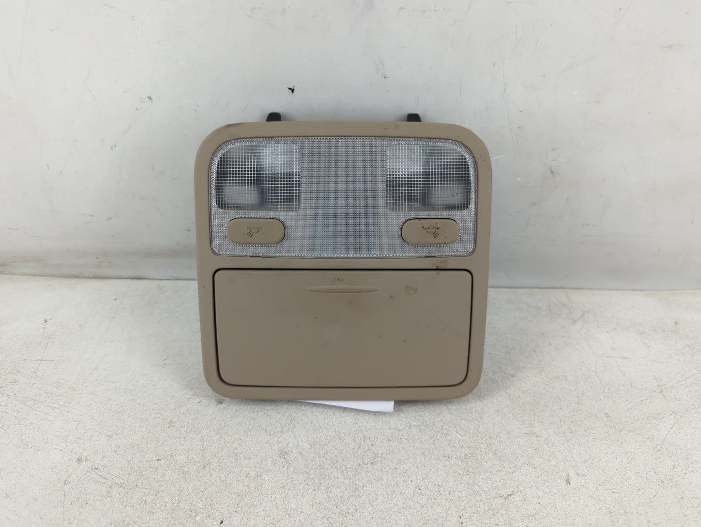 2006-2009 Kia Optima Overhead Roof Console 1080747 - Oemusedautoparts1.com