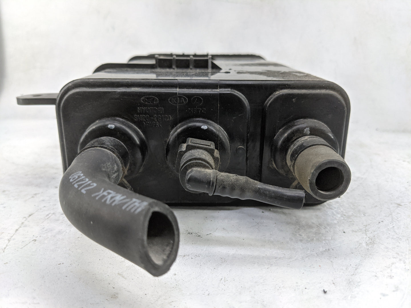 2007 Kia Optima Fuel Vapor Charcoal Canister - Oemusedautoparts1.com