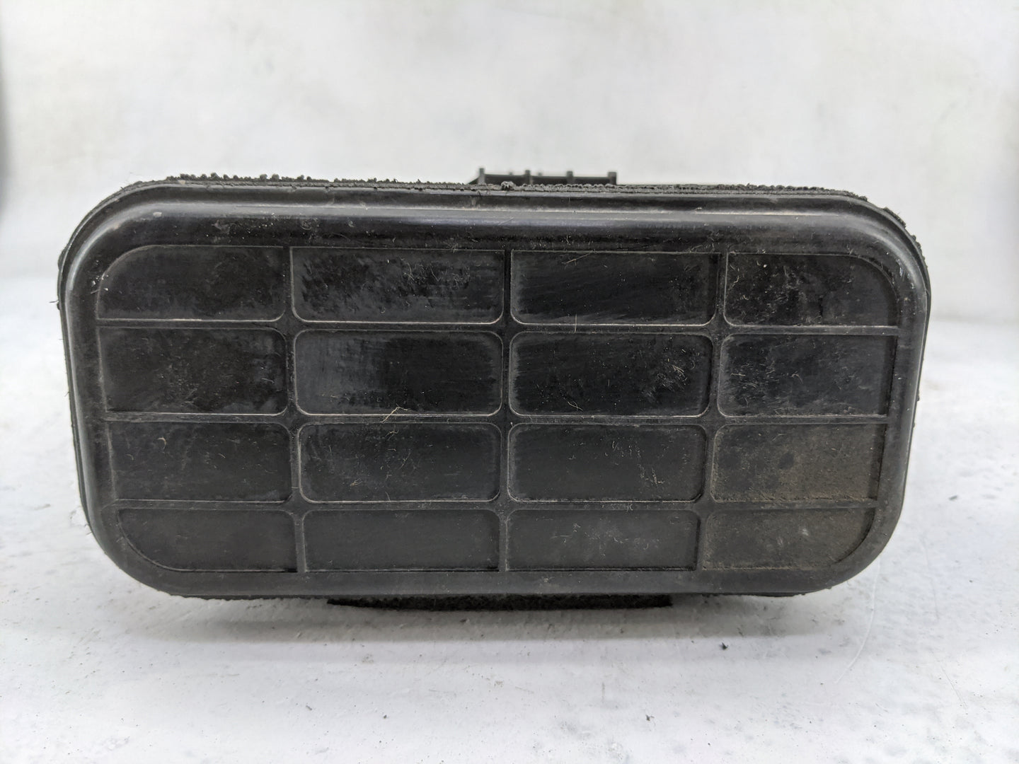 2007 Kia Optima Fuel Vapor Charcoal Canister - Oemusedautoparts1.com