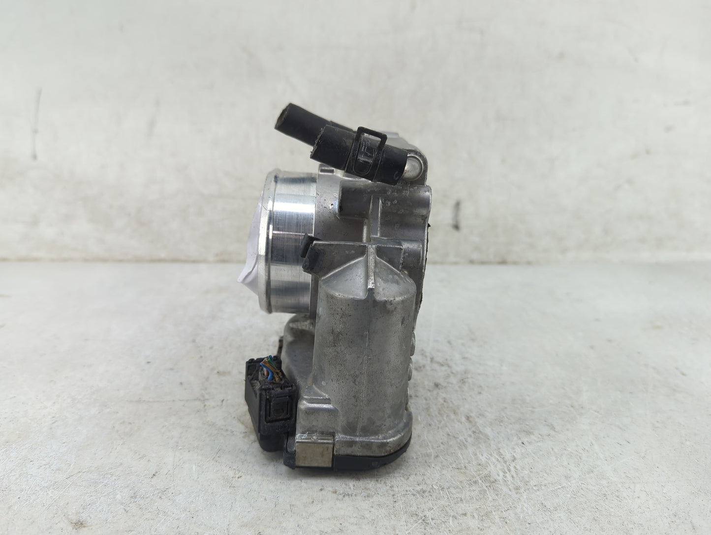 2006-2010 Kia Optima Throttle Body P/N:35100-25200 0 280 750 180 Fits Fits 2006 2007 2008 2009 2010 2011 2012 2013 OEM Used 