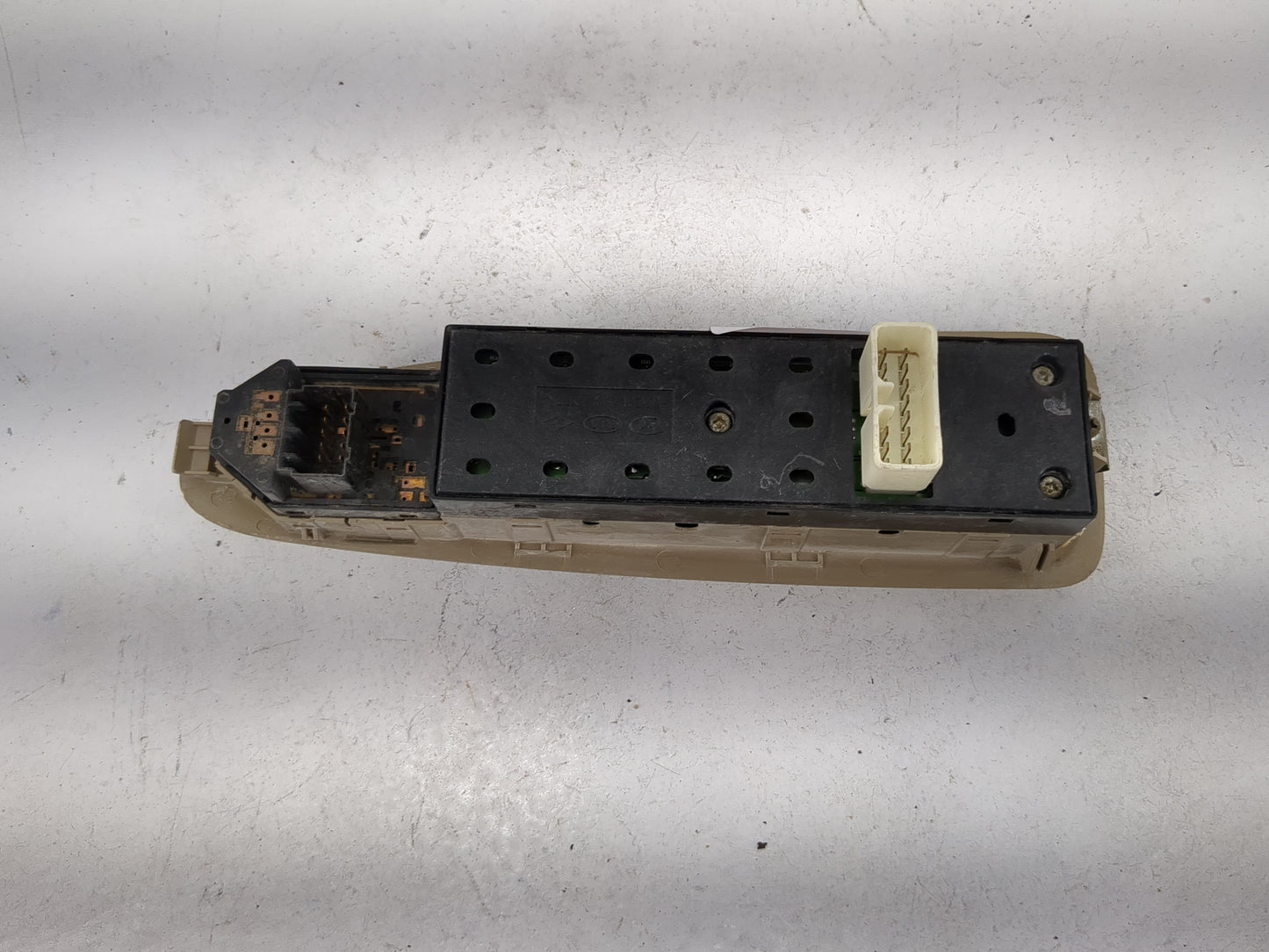 2007 Kia Optima Master Power Window Switch Replacement Driver Side Left P/N:467480 Fits OEM Used Auto Parts - Oemusedautopar