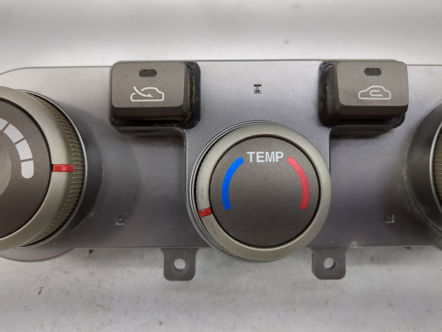 2007 Kia Optima Climate Control Module Temperature AC/Heater Replacement P/N:JA2JA5 Fits OEM Used Auto Parts - Oemusedautopa