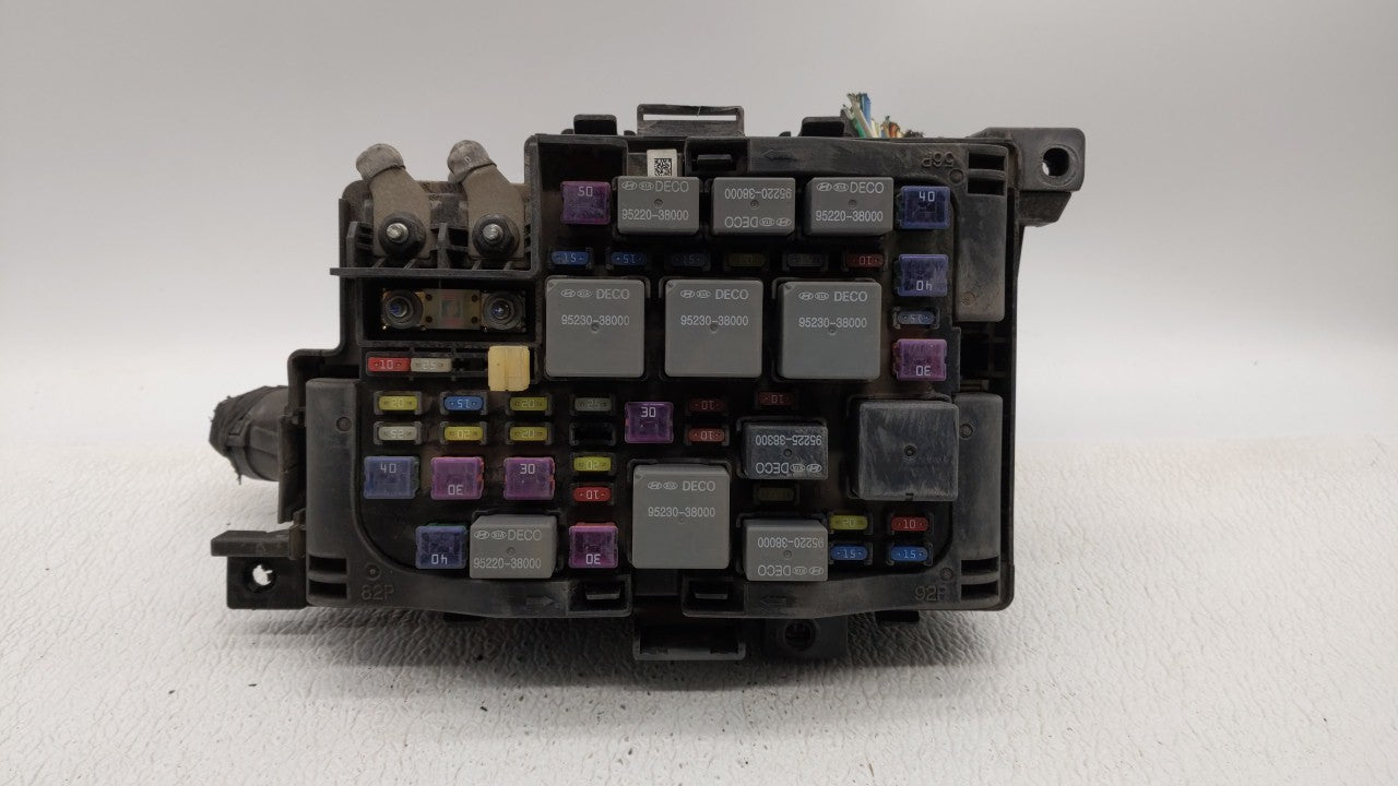 2006-2008 Kia Optima Fusebox Fuse Box Panel Relay Module P/N:91950-2G731 Fits Fits 2006 2007 2008 OEM Used Auto Parts - Oemu