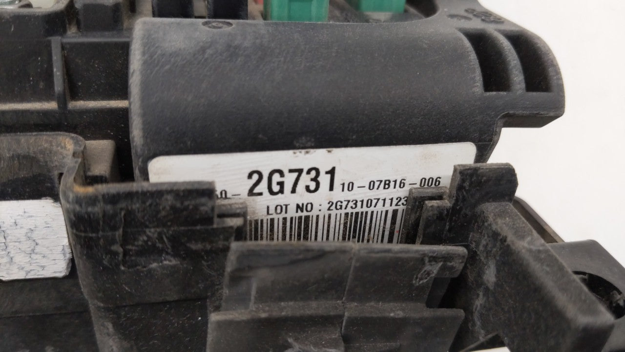 2006-2008 Kia Optima Fusebox Fuse Box Panel Relay Module P/N:91950-2G731 Fits Fits 2006 2007 2008 OEM Used Auto Parts - Oemu