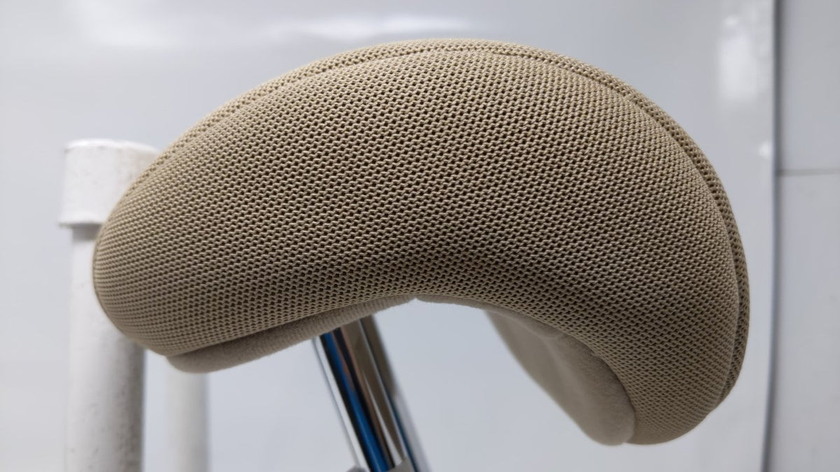 2007 Kia Rondo Headrest Head Rest Rear Center Seat Tan - Oemusedautoparts1.com