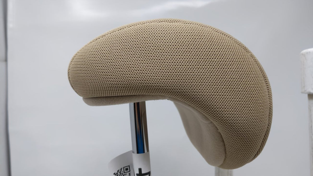 2007 Kia Rondo Headrest Head Rest Rear Center Seat Tan - Oemusedautoparts1.com