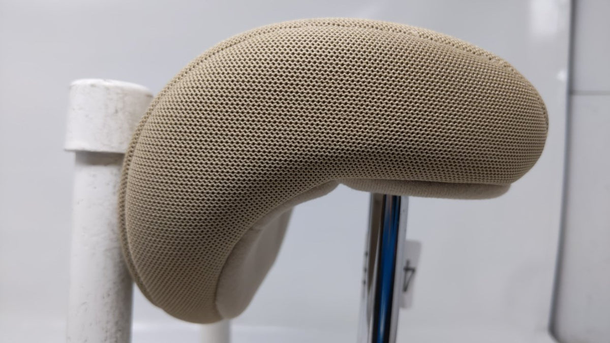 2007 Kia Rondo Headrest Head Rest Rear Center Seat Tan - Oemusedautoparts1.com