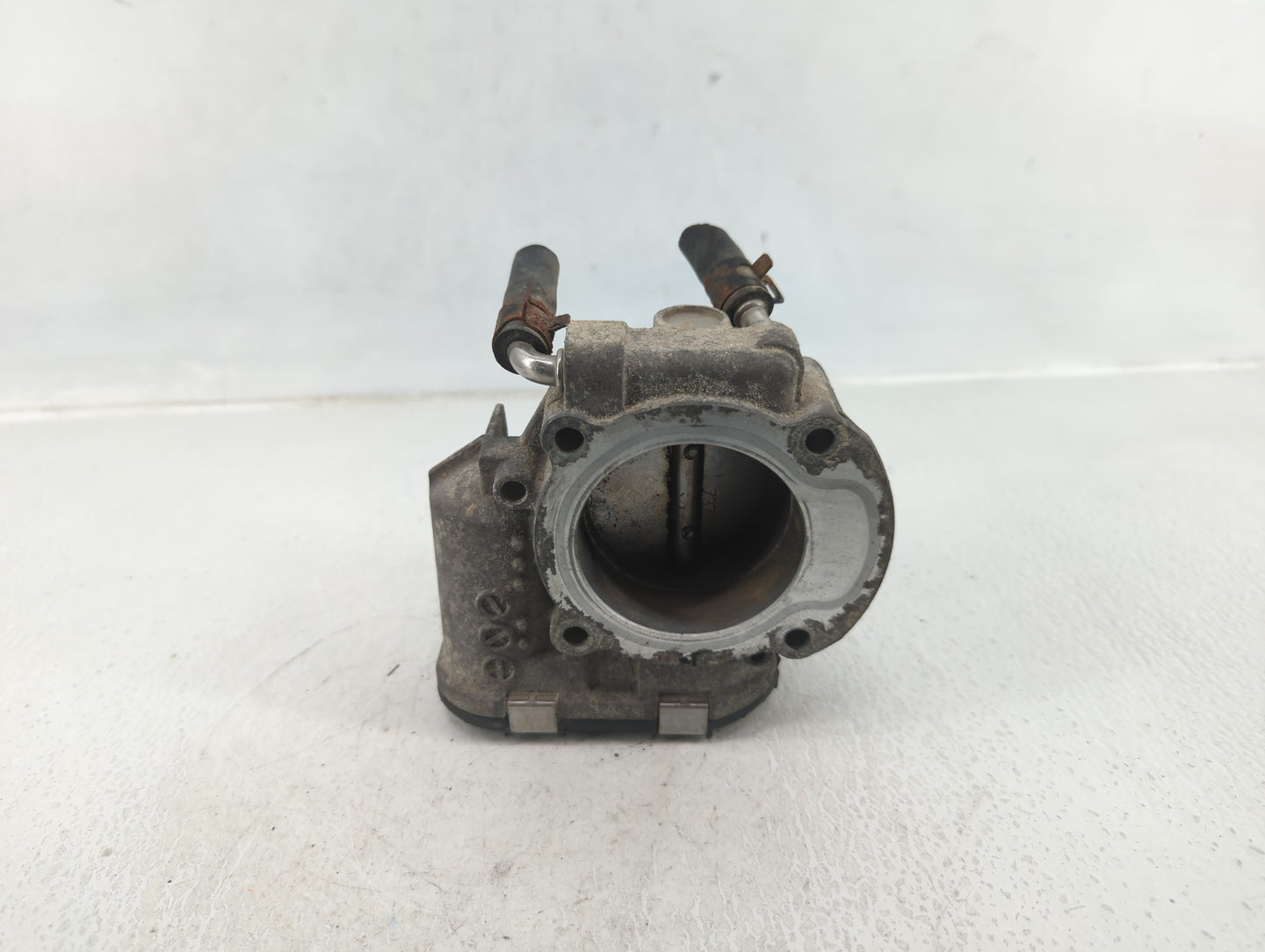 2007-2012 Kia Rondo Throttle Body Fits Fits 2006 2007 2008 2009 2010 2011 2012 2013 OEM Used Auto Parts - Oemusedautoparts1.