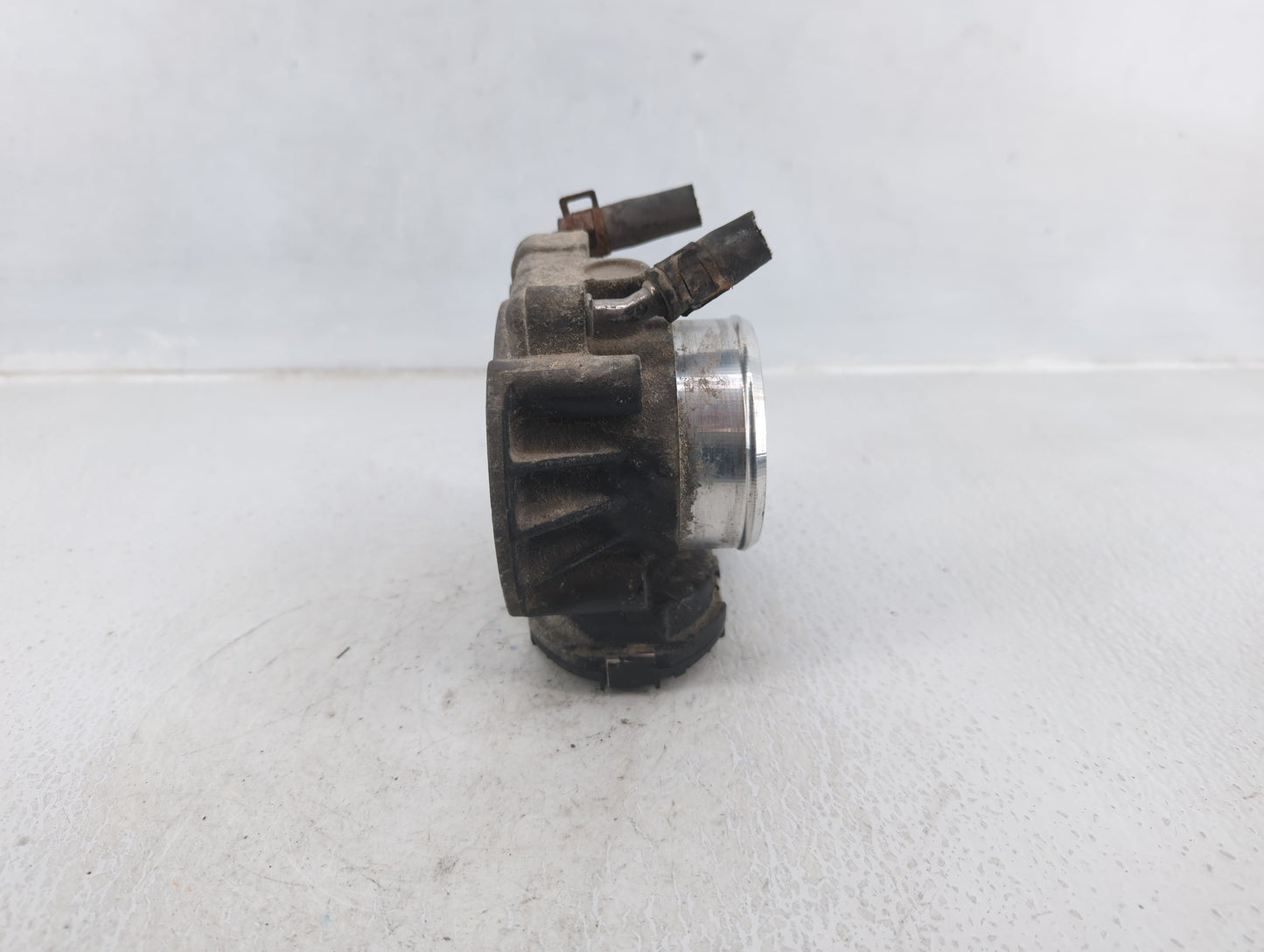 2007-2012 Kia Rondo Throttle Body Fits Fits 2006 2007 2008 2009 2010 2011 2012 2013 OEM Used Auto Parts - Oemusedautoparts1.