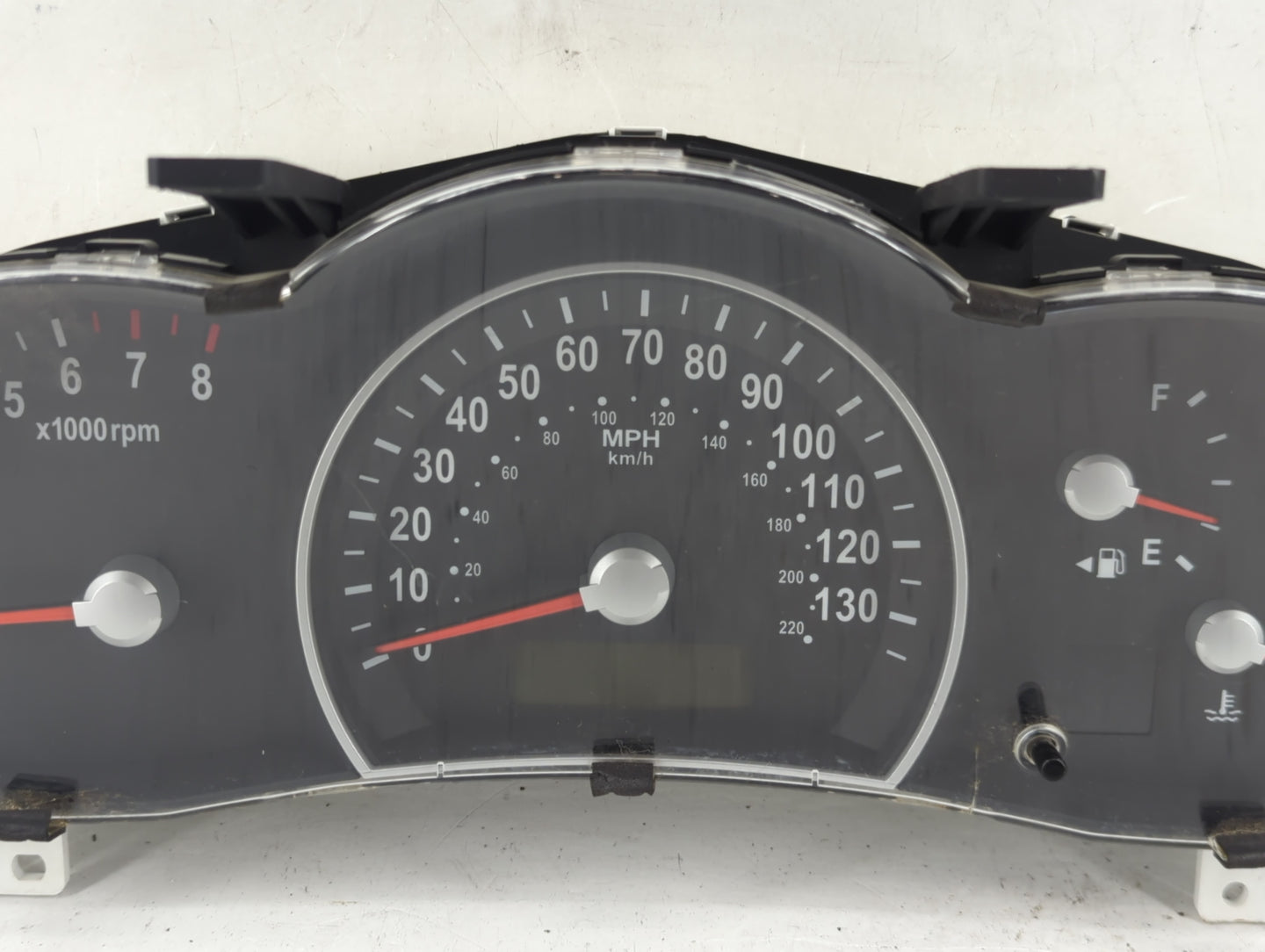 2006-2007 Kia Sedona Instrument Cluster Speedometer Gauges P/N:94001-4D320 Fits Fits 2006 2007 OEM Used Auto Parts - Oemused