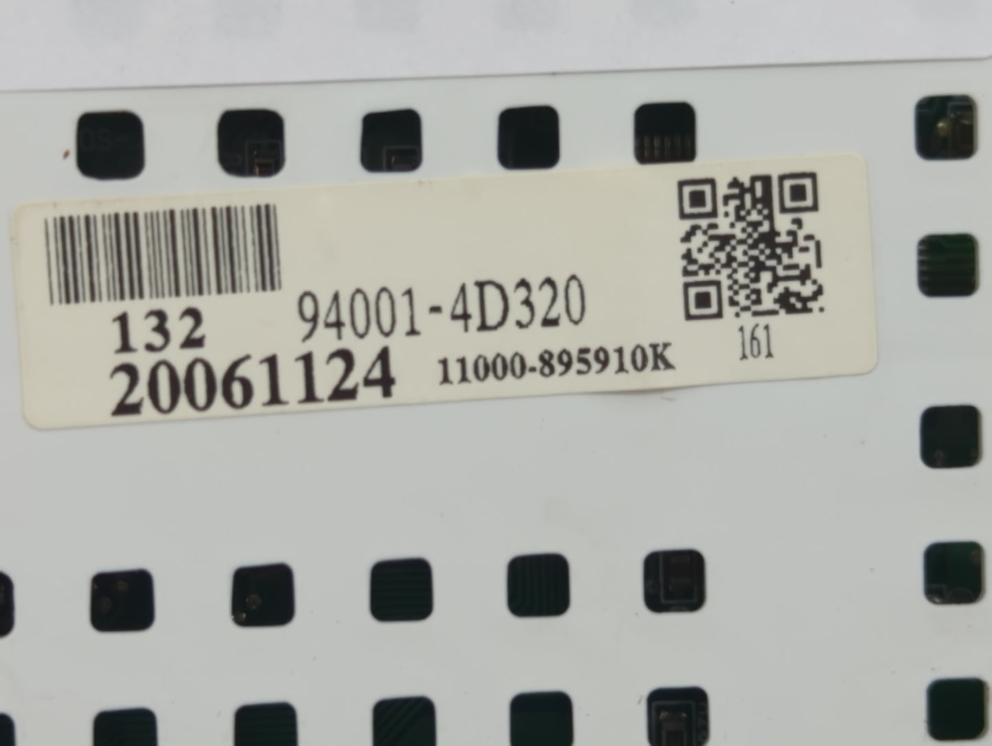 2006-2007 Kia Sedona Instrument Cluster Speedometer Gauges P/N:94001-4D320 Fits Fits 2006 2007 OEM Used Auto Parts - Oemused