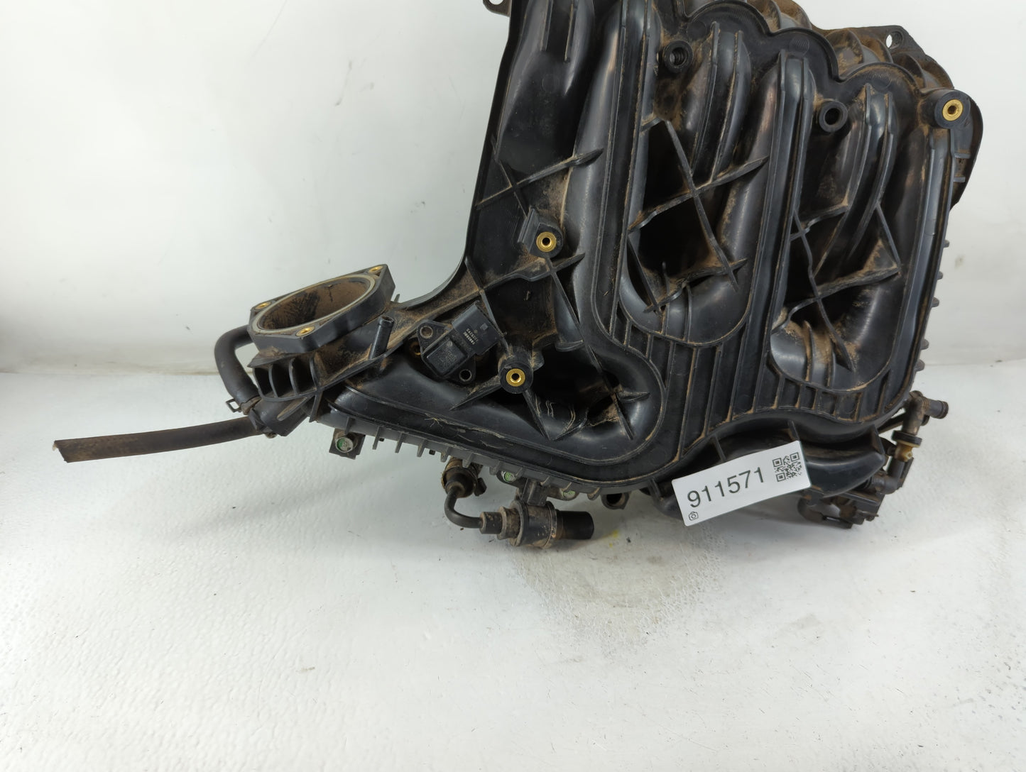 2006-2010 Kia Sedona Air Intake Manifold P/N:>PA6 GF35< Fits Fits 2006 2007 2008 2009 2010 2011 OEM Used Auto Parts - Oemuse