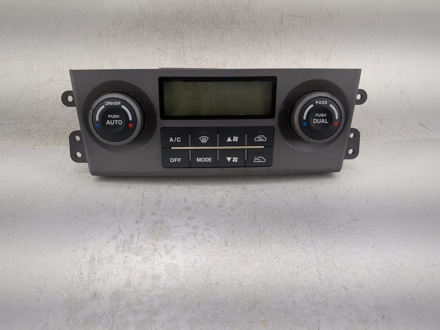 2007-2009 Kia Sorento Climate Control Module Temperature AC/Heater Replacement P/N:97250-3E460 Fits Fits 2007 2008 2009 OEM 