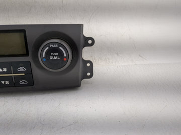 2007-2009 Kia Sorento Climate Control Module Temperature AC/Heater Replacement P/N:97250-3E460 Fits Fits 2007 2008 2009 OEM Used Auto Parts