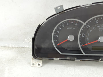 2007-2008 Kia Sorento Instrument Cluster Speedometer Gauges P/N:94011-2E230 Miles: Fits Fits 2007 2008 OEM Used Auto Parts