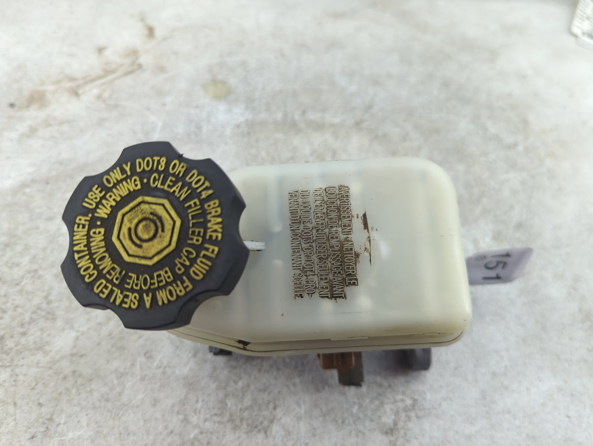 2007-2009 Kia Sorento Brake Master Cylinder - Oemusedautoparts1.com