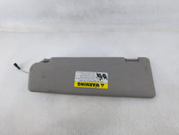 2005-2007 Kia Sorento Sun Visor Shade Replacement Passenger Right Mirror Fits Fits 2005 2006 2007 OEM Used Auto Parts - Oemu