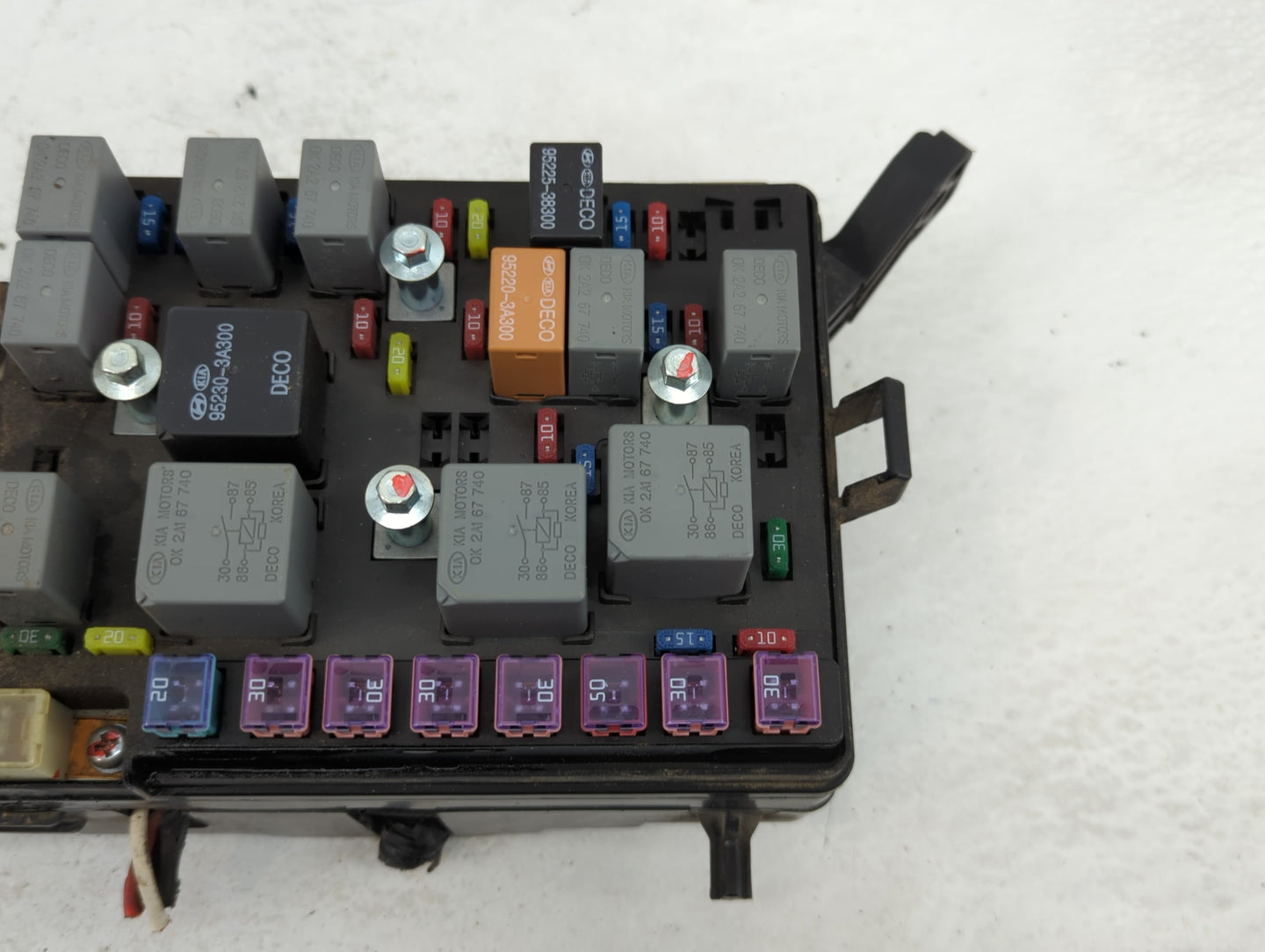 2007-2009 Kia Spectra Fusebox Fuse Box Panel Relay Module P/N:911152F021 Fits Fits 2007 2008 2009 OEM Used Auto Parts - Oemu