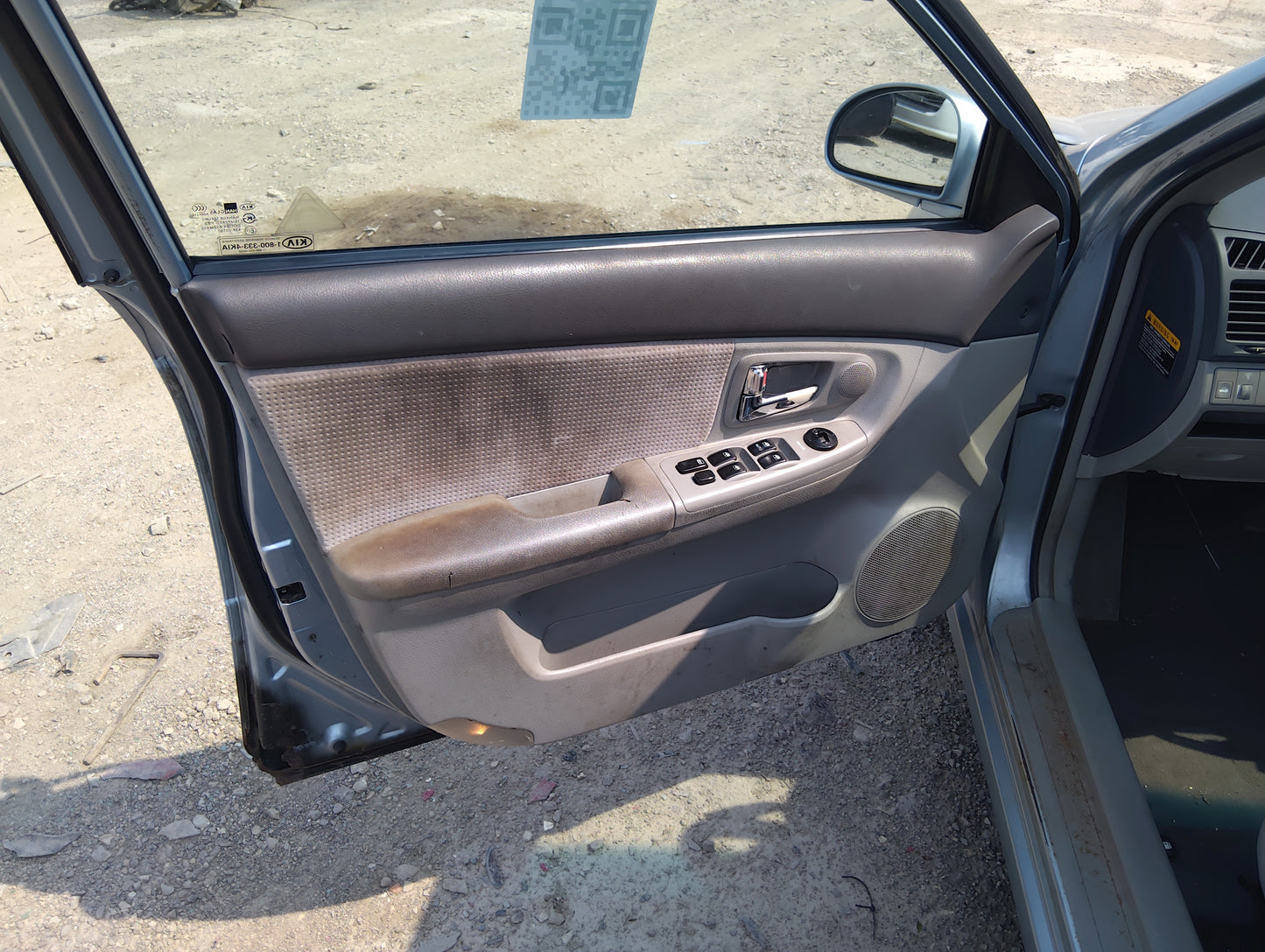 2007 Kia Spectra Front Left Driver Interior Door Panel Trim - Oemusedautoparts1.com