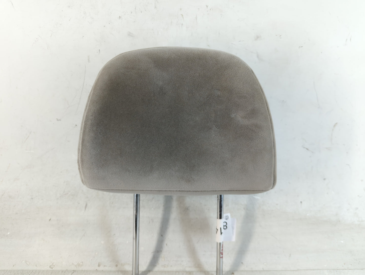 2004-2009 Kia Spectra Headrest Head Rest Front Driver Passenger Seat Fits Fits 2004 2005 2006 2007 2008 2009 OEM Used Auto P