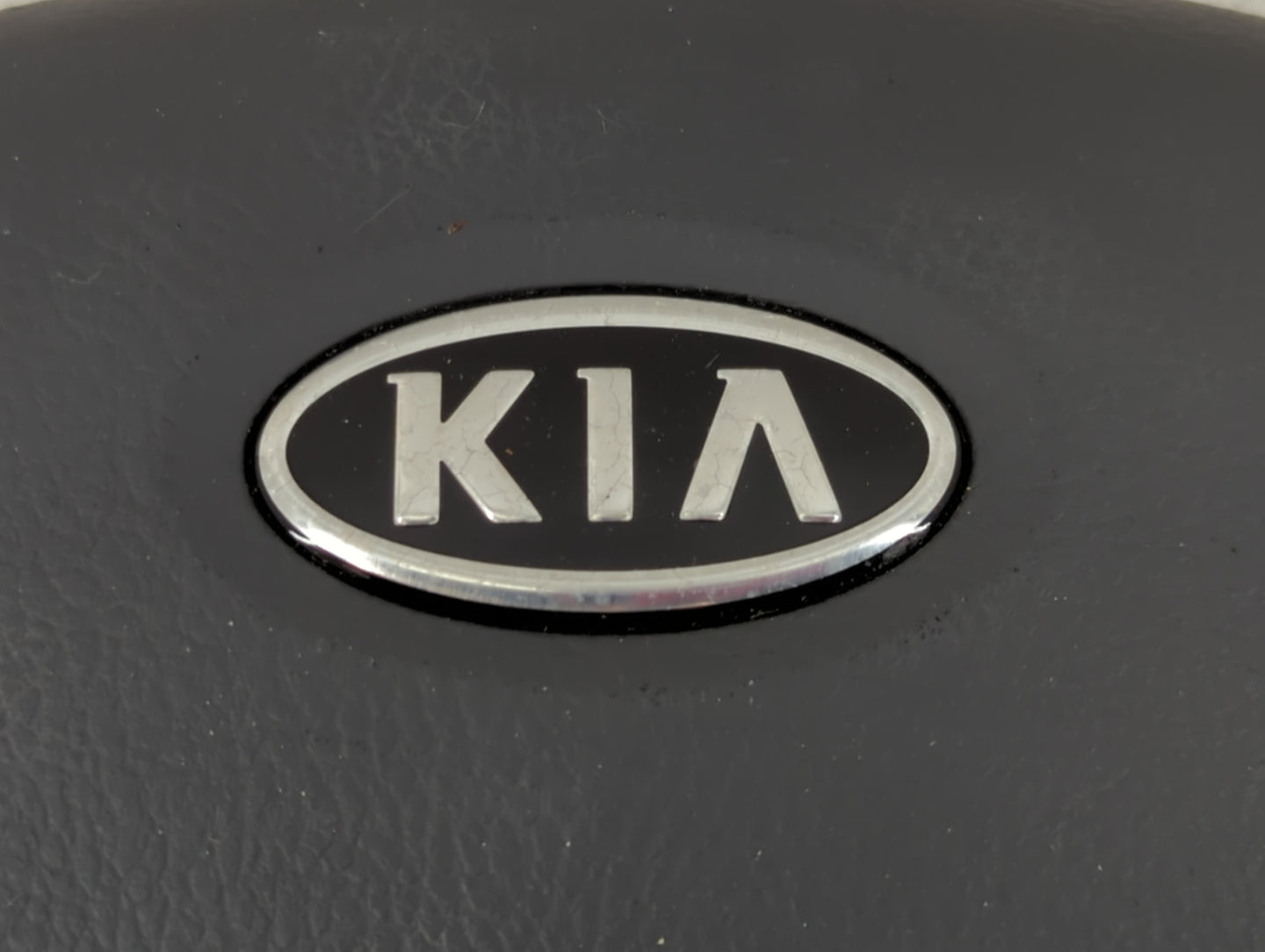 2007-2009 Kia Spectra Air Bag Driver Left Steering Wheel Mounted P/N:D1ADBTZ4230946 569002F700GW Fits Fits 2007 2008 2009 OE