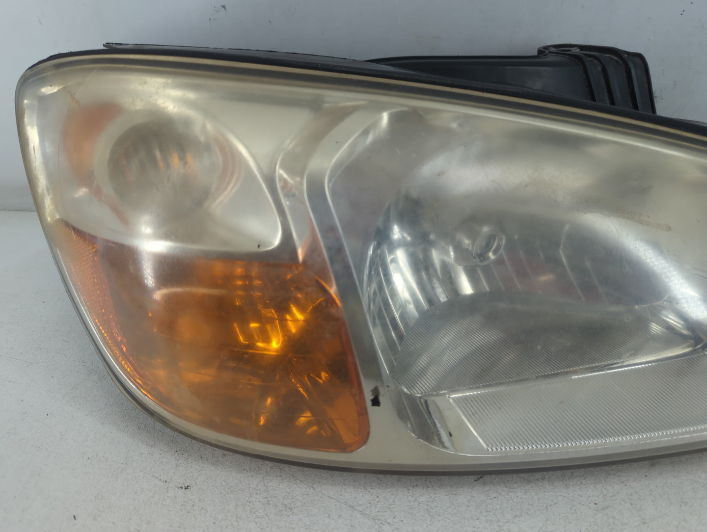 2007 Kia Spectra Passenger Right Oem Head Light Headlight Lamp - Oemusedautoparts1.com