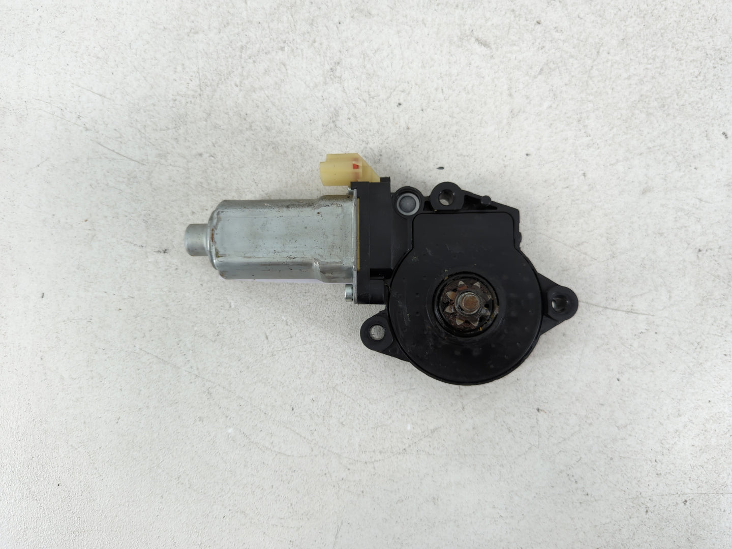 2004-2009 Kia Spectra Driver Front Left Power Window Motor - Oemusedautoparts1.com
