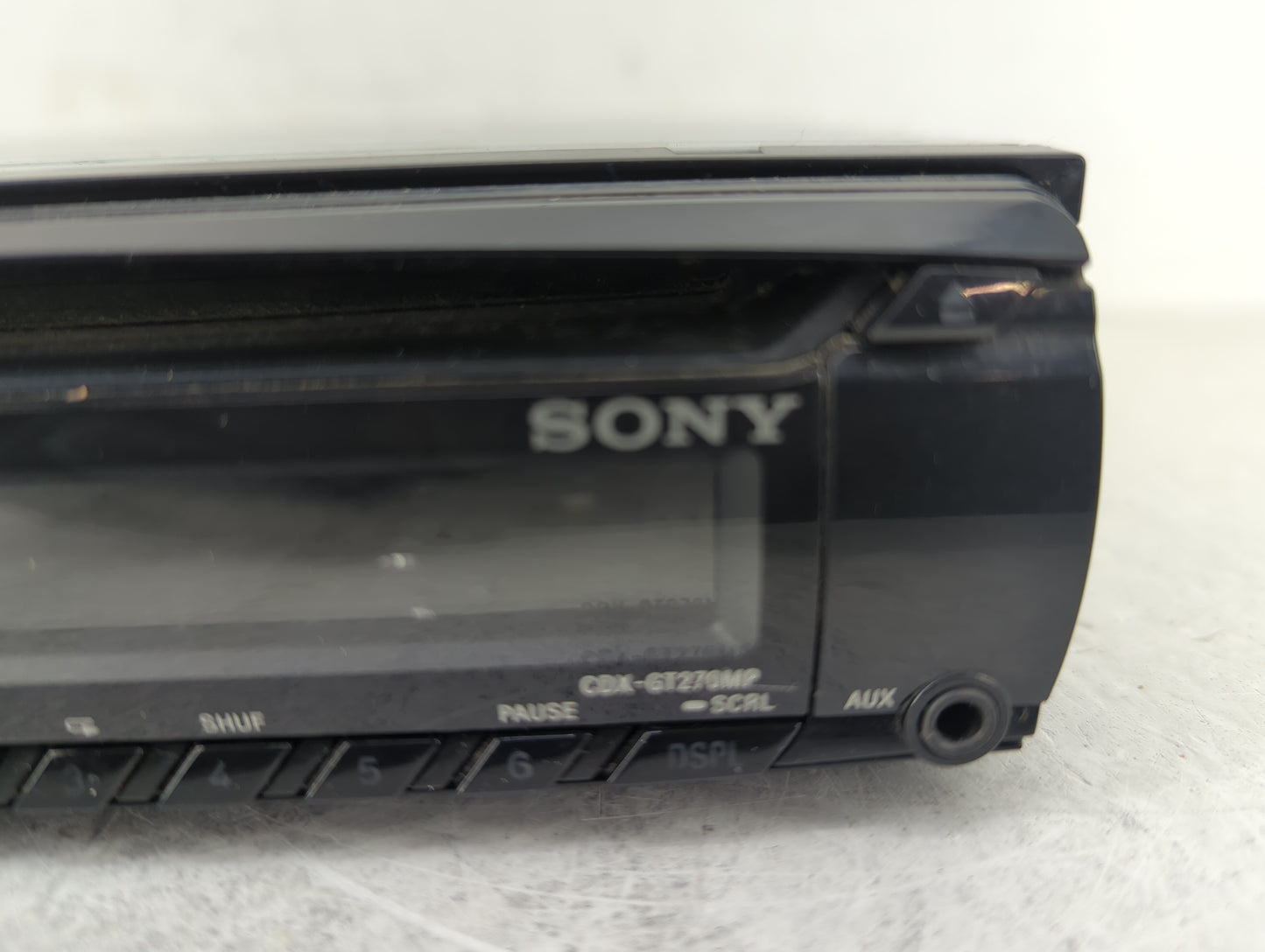 2007 Kia Sportage Radio AM FM Cd Player Receiver Replacement P/N:CDX-GT270MP Fits OEM Used Auto Parts - Oemusedautoparts1.co