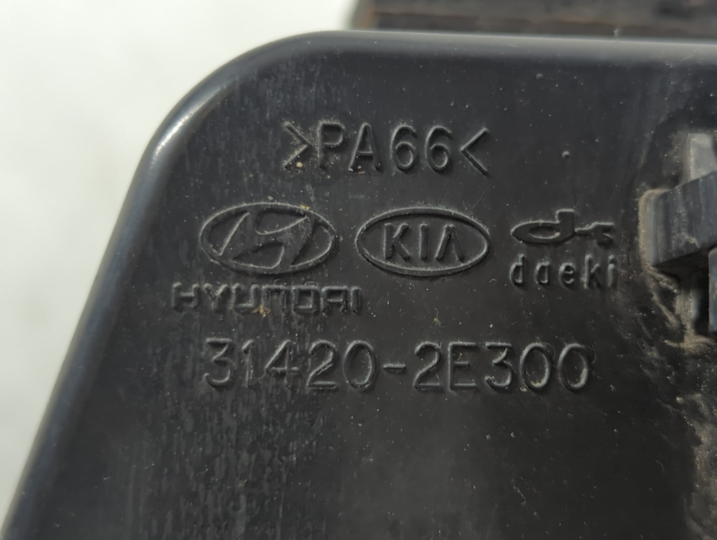 2007 Kia Sportage Fuel Vapor Charcoal Canister - Oemusedautoparts1.com