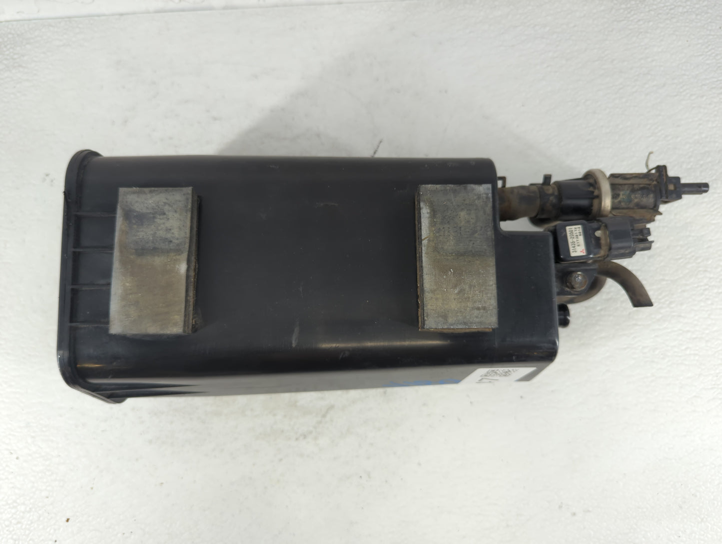 2007 Kia Sportage Fuel Vapor Charcoal Canister - Oemusedautoparts1.com