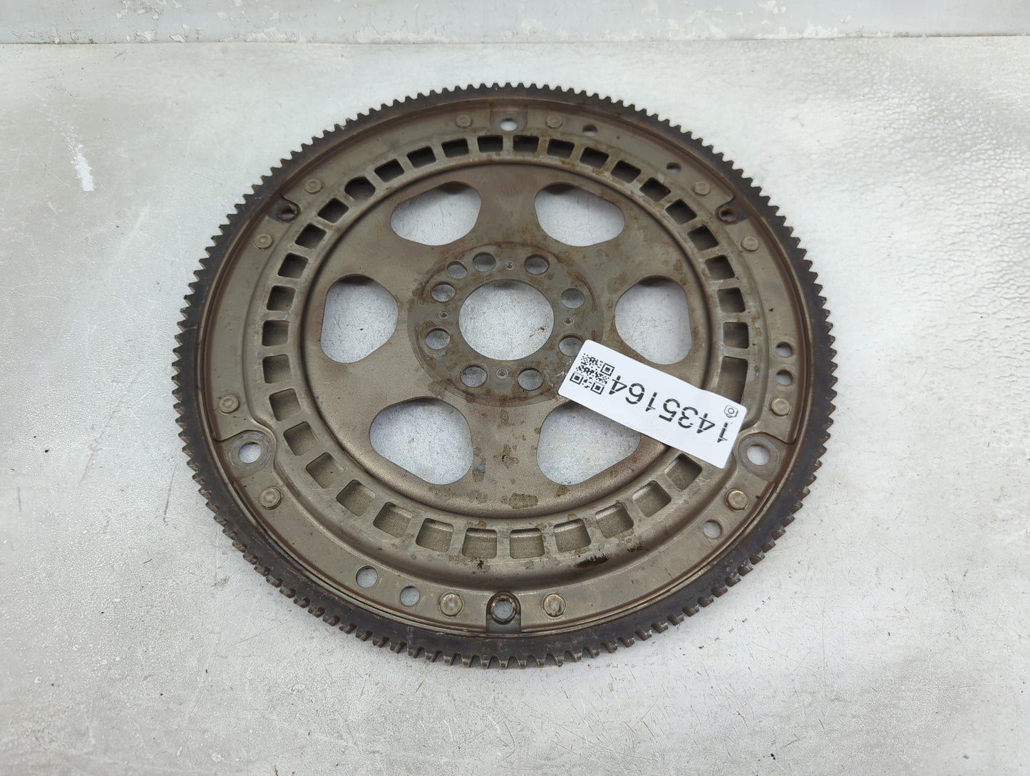 2006-2009 Land Rover Range Rover Transmission Flywheel Flexplate Fits Fits 2005 2006 2007 2008 2009 OEM Used Auto Parts - Oe