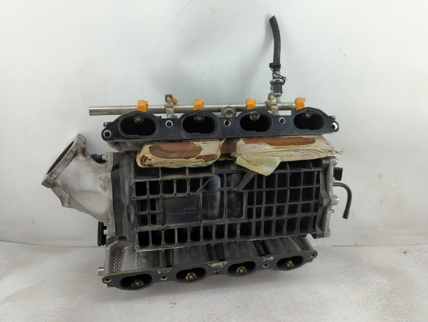 2006-2009 Land Rover Range Rover Air Intake Manifold Fits Fits 2006 2007 2008 2009 OEM Used Auto Parts - Oemusedautoparts1.c
