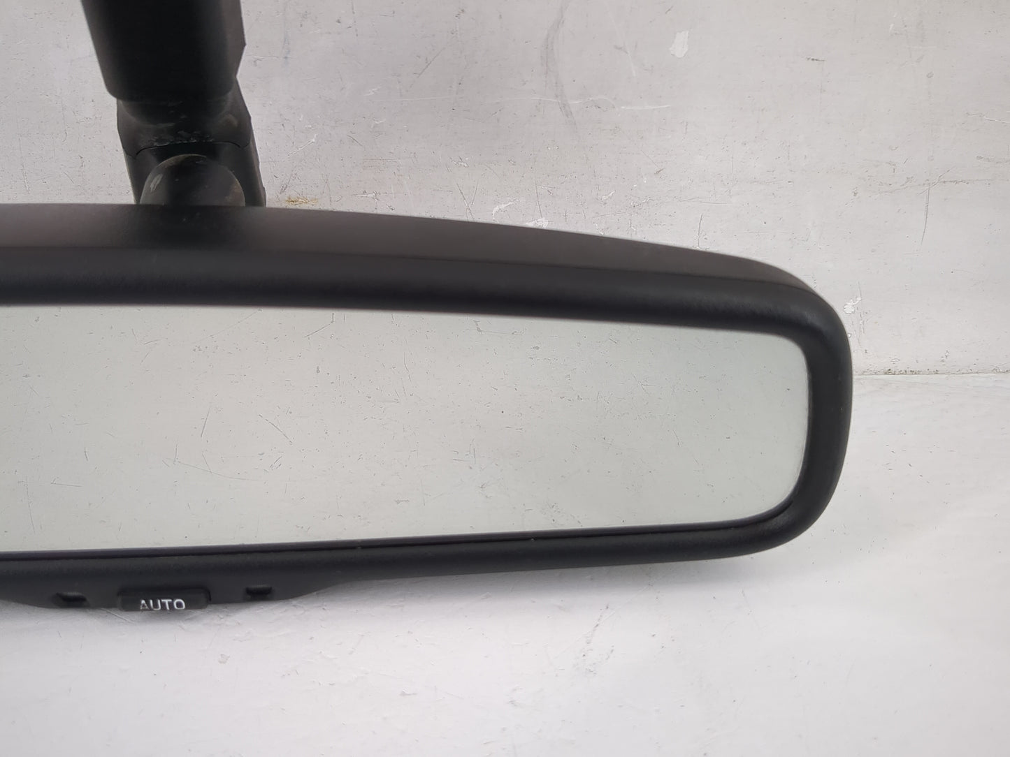 2007 Lexus Es350 Interior Rear View Mirror Replacement OEM P/N:E11015399 Fits OEM Used Auto Parts - Oemusedautoparts1.com