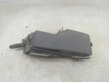 2007-2009 Lexus Es350 Fusebox Fuse Box Panel Relay Module P/N:82662-33210 82720-33080 Fits Fits 2007 2008 2009 OEM Used Auto